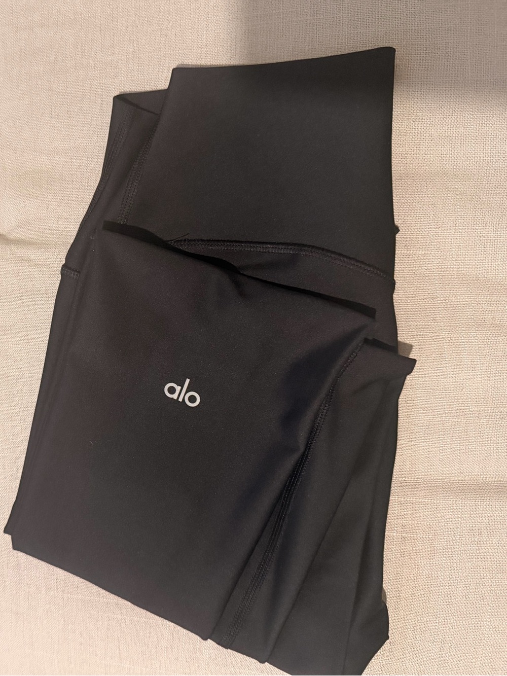 ALO Yoga WOMEN Black High-Waist Leggings